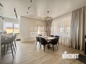 Дом 327м², 2-этажный, участок 5 сот.  