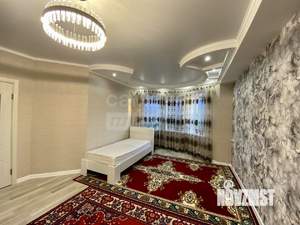 Дом 100м², 2-этажный, участок 6 сот.  