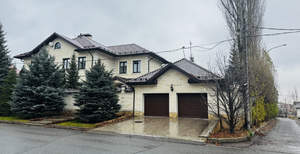 Дом 425м², 3-этажный, участок 9 сот.  