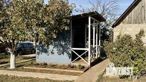 Дом 50м², 2-этажный, участок 10 сот.  