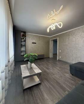 Дом 207м², 2-этажный, участок 10 сот.  