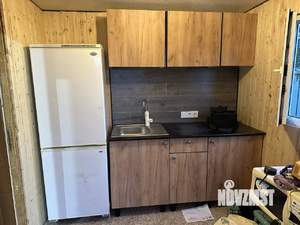 Дом 18м², 2-этажный, участок 10 сот.  