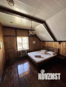 Коттедж 180м&sup2;, 2-этажный, участок 8 сот.  