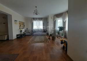 Дом 265м², 1-этажный, участок 8 сот.  