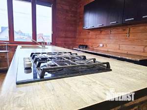 Дом 257м&sup2;, 3-этажный, участок 5 сот.  