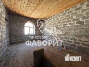 Дом 400м&sup2;, 2-этажный, участок 8 сот.  