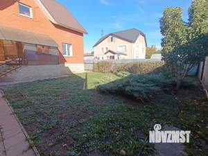 Дом 180м², 2-этажный, участок 5 сот.  