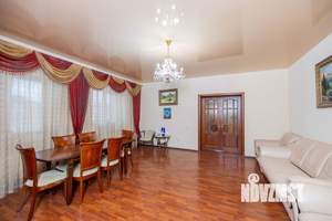 Дом 320м², 2-этажный, участок 609 сот.  