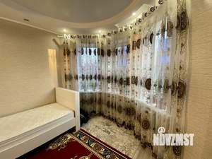 Дом 100м², 2-этажный, участок 6 сот.  