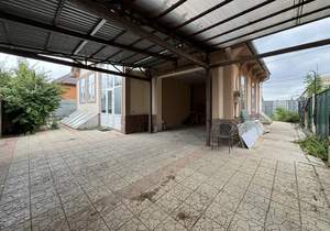 Дом 198м², 1-этажный, участок 4 сот.  