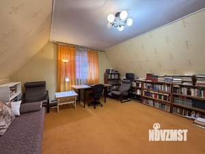 Дом 282м², 2-этажный, участок 6 сот.  