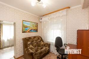 Дом 64м², 2-этажный, участок 5 сот.  