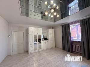 Дом 463м&sup2;, 2-этажный, участок 5 сот.  