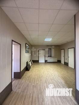 Дом 280м², 3-этажный, участок 7 сот.  