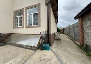 Дом 198м², 1-этажный, участок 4 сот.  