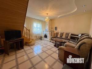 Дом 257м², 2-этажный, участок 237 сот.  