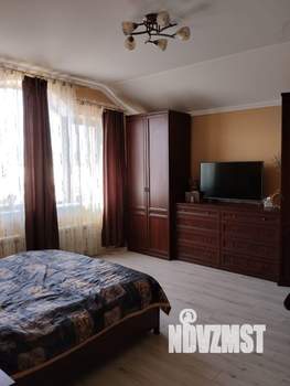 Дом 192м², 2-этажный, участок 6 сот.  