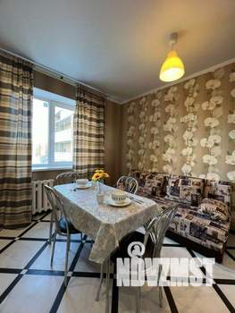 1-к квартира, посуточно, 42м2, 1/1 этаж