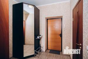 1-к квартира, посуточно, 42м2, 1/1 этаж