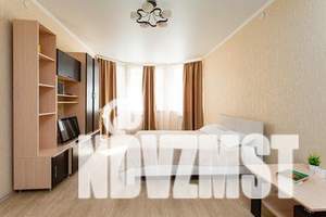 1-к квартира, посуточно, 40м2, 7/12 этаж