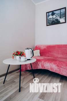 1-к квартира, посуточно, 47м2, 1/1 этаж