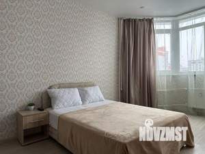 1-к квартира, посуточно, 38м2, 1/1 этаж