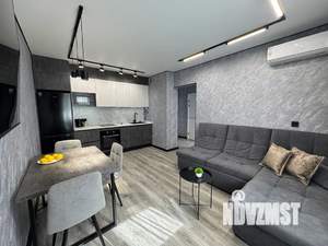 1-к квартира, посуточно, 37м2, 2/17 этаж