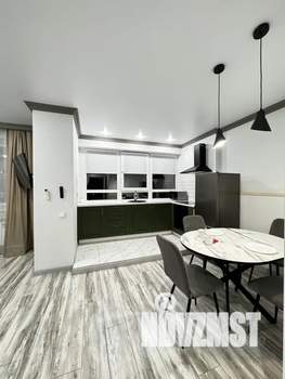 1-к квартира, посуточно, 42м2, 2/11 этаж