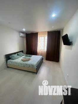 1-к квартира, посуточно, 38м2, 16/24 этаж