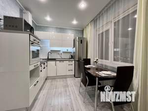 1-к квартира, посуточно, 50м2, 1/1 этаж