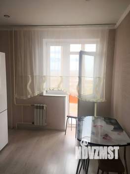 1-к квартира, на длительный срок, 50м2, 15/18 этаж