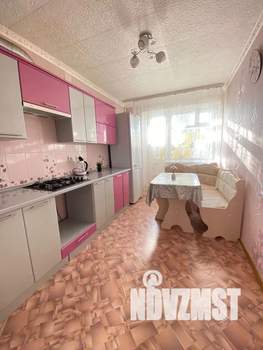 1-к квартира, посуточно, 50м2, 6/10 этаж