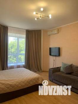 1-к квартира, посуточно, 45м2, 4/11 этаж