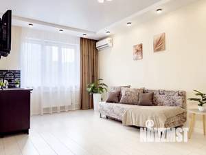 1-к квартира, посуточно, 40м2, 6/17 этаж