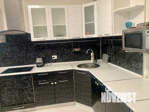 1-к квартира, посуточно, 38м2, 9/17 этаж