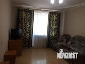 1-к квартира, посуточно, 40м2, 1/9 этаж