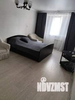 1-к квартира, посуточно, 42м2, 9/9 этаж