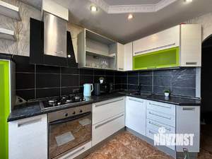 3-к квартира, посуточно, 80м2, 1/1 этаж