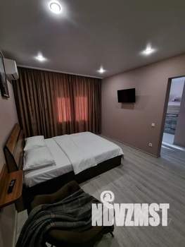 1-к квартира, посуточно, 40м2, 10/17 этаж