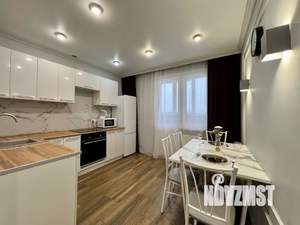 1-к квартира, посуточно, 42м2, 7/17 этаж