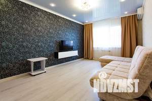 2-к квартира, посуточно, 10м2, 1/1 этаж