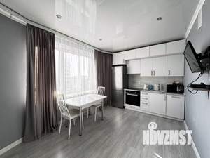 1-к квартира, посуточно, 56м2, 1/1 этаж