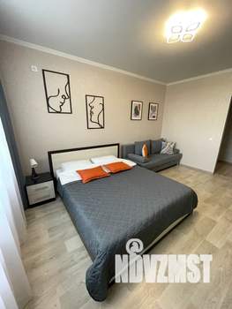 1-к квартира, посуточно, 38м2, 9/17 этаж