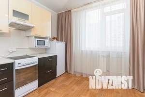 1-к квартира, посуточно, 37м2, 1/17 этаж