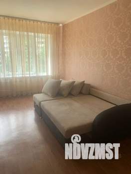 1-к квартира, посуточно, 70м2, 3/10 этаж