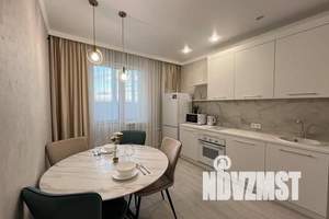 1-к квартира, посуточно, 43м2, 11/17 этаж