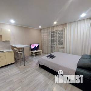 Студия квартира, посуточно, 29м2, 14/17 этаж