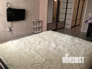 1-к квартира, посуточно, 53м2, 5/16 этаж