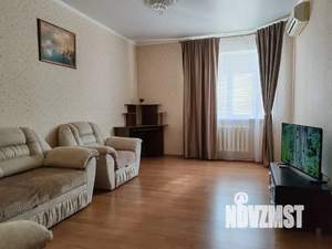 2-к квартира, посуточно, 68м2, 1/1 этаж