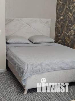 1-к квартира, посуточно, 40м2, 3/6 этаж